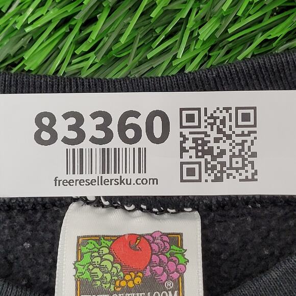 Vintage Angry Face Sweatshirt Womens Medium 21x22 Baggy Boxy - Picture 8 of 14